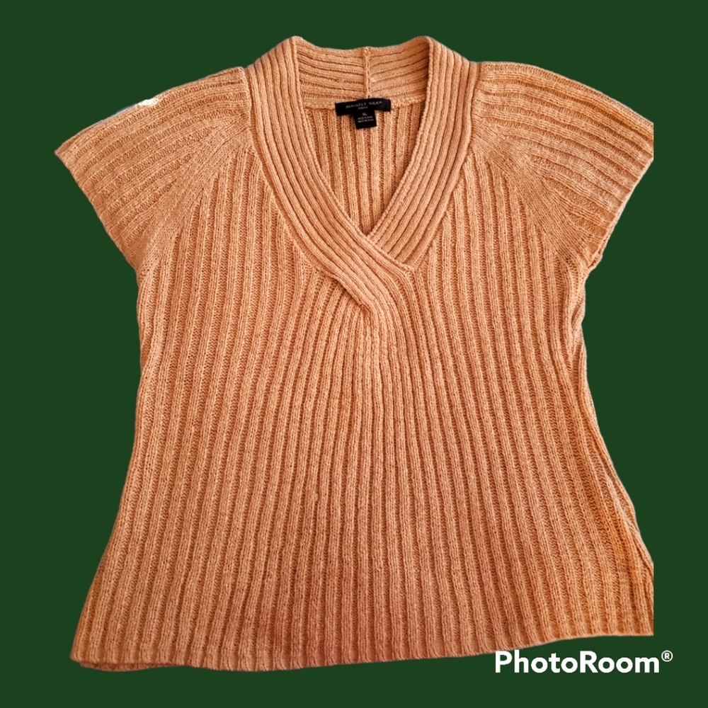 August Silk Brand Women's Gold Short Sleeve Vneck Ribbed Top, Size XL